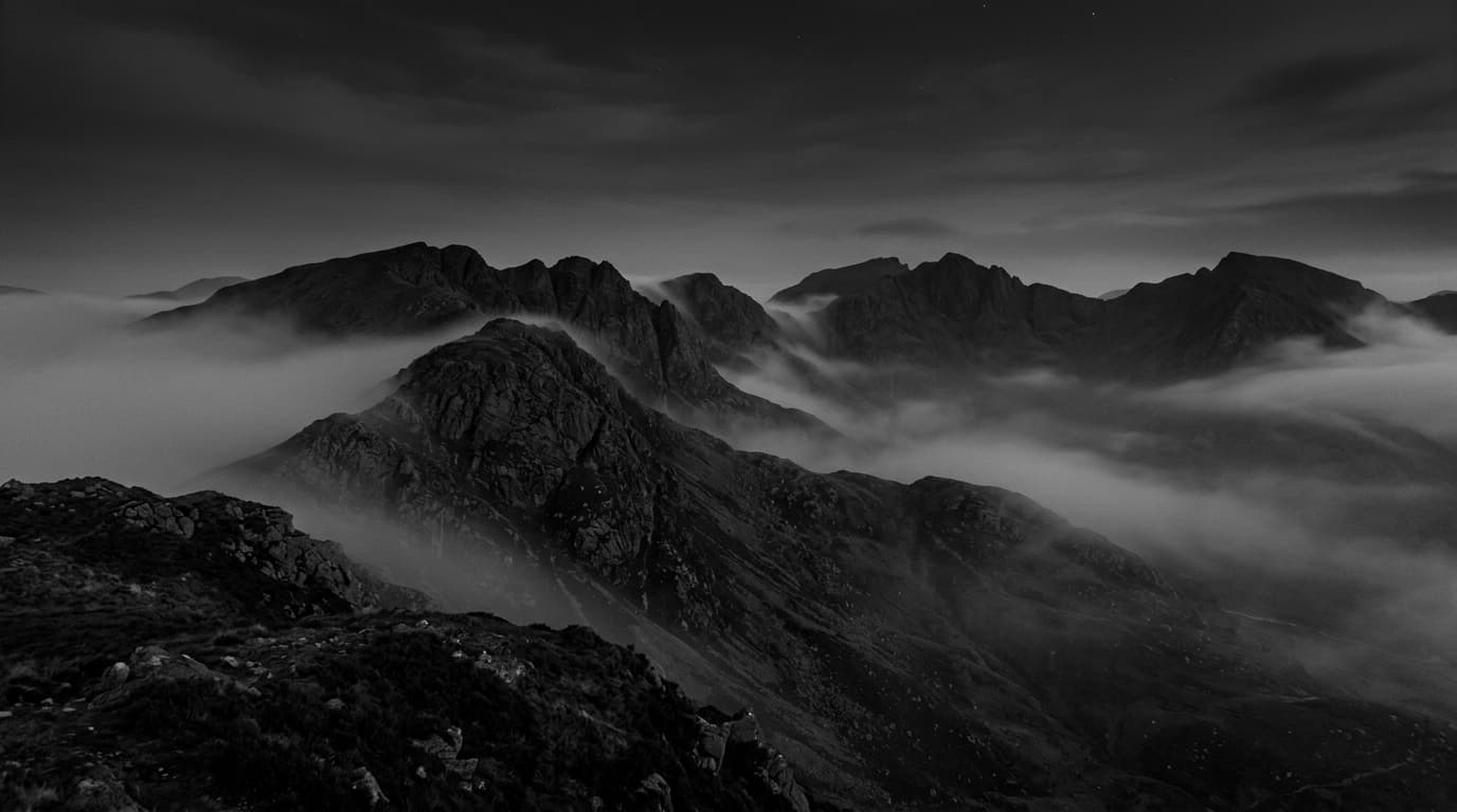 Misty mountain boundary